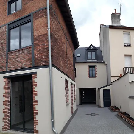 Charmes En Le Charme Poetique