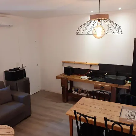 Charmes En Le Charme Poetique 3* Montluçon